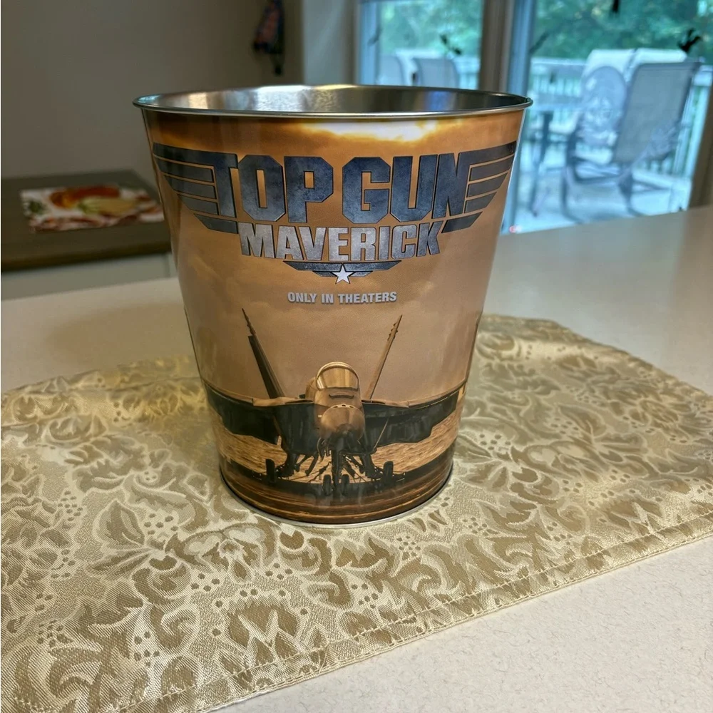 Top Gun Maverick Collectible Popcorn Bucket - Picture 3 of 8